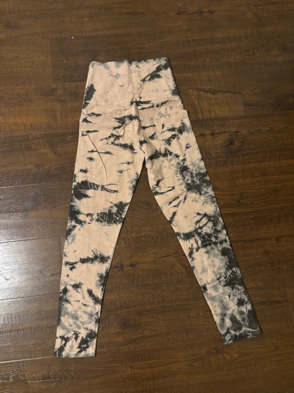 GROCERIES Naomi High-Waist Legging - Picture 5 of 7